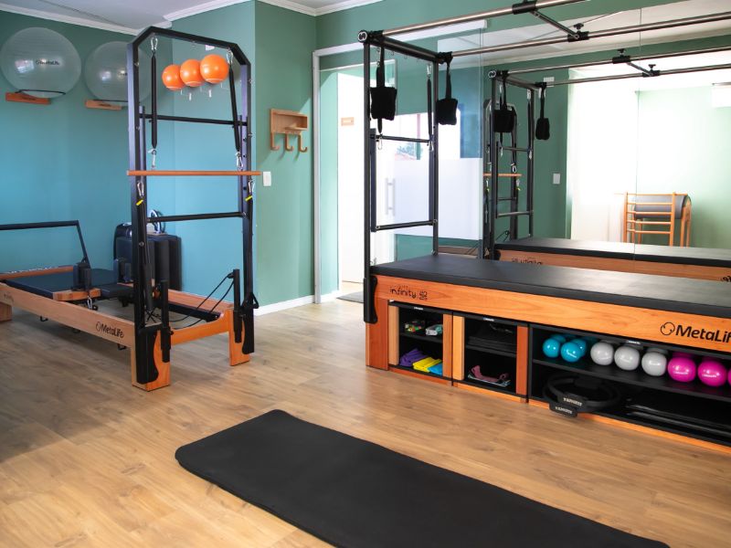 Equipamentos de Pilates e acessórios do Instituto Perucci Lopes